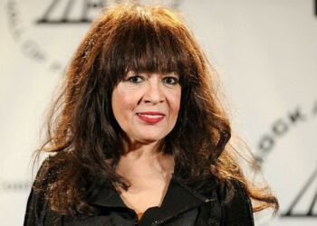 Ρόνι Σπέκτορ: Πέθανε η θρυλική τραγουδίστρια των Ronettes