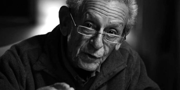 Πέθανε ο Δημήτρης Χαρίτος