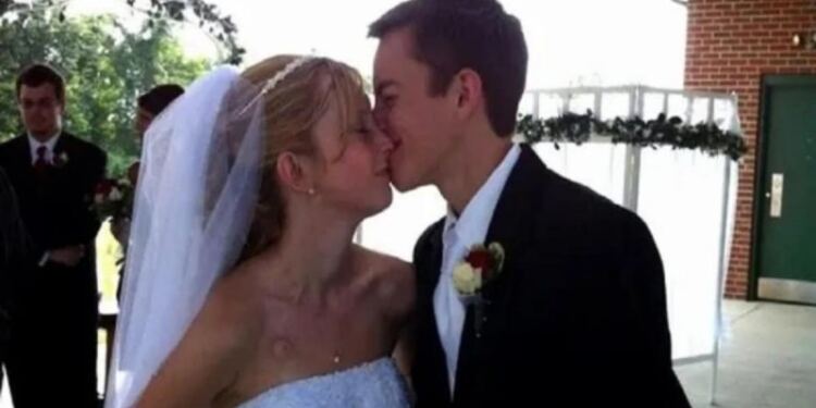 Μια νύφη, λίγο πριν πεθάνει, ήθελε να περάσει τελευταίες στιγμές με τον άνδρα της – Τότε έμαθε το μοιραίο ότι…