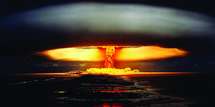 Πυρηνικά: Δέκα πράγματα που πρέπει να έχει κάποιος έτοιμα σε περίπτωση που ξεσπάσει ο όλεθρος