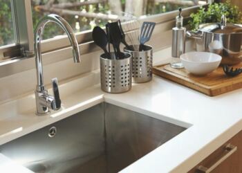 Τι να ρίξετε στο νεροχύτη για να σταματήσει να μυρίζει άσχημα;