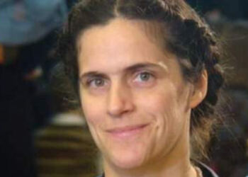 Ιερέας συγκίνησε το πανελλήνιο: Τι είπε για την πολύτεκνη κόρη του με 10 παιδιά που “έφυγε” (ΒΙΝΤΕΟ)