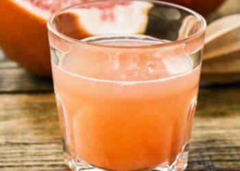 Θαυματουργό ρόφημα: Τι να πιείτε μετά το γεύμα για να κάψετε τις θερμίδες που πήρατε