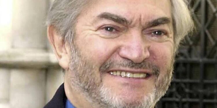 Πέθανε σε ηλικία 94 ετών ο συνθέτης της θρυλικής μουσικής του James Bond, Μόντι Νόρμαν