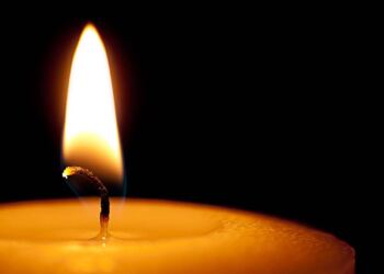 Ασύλληπτη τραγωδία στην άσφαλτο: Τουλάχιστον επτά νεκροί σε σύγκρουση λεωφορείου με δύο φορτηγά