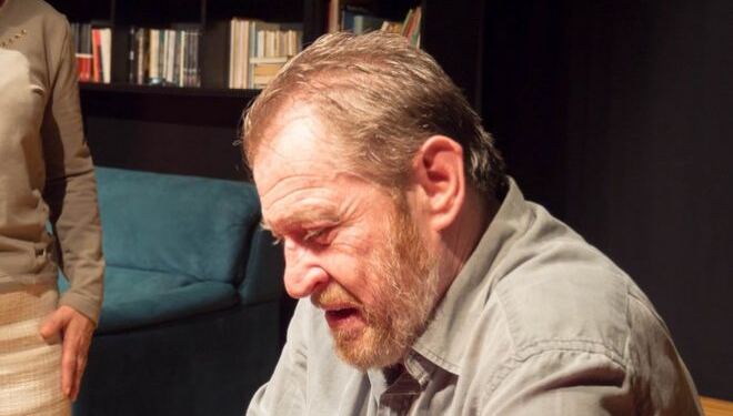 Πέθανε ο Γιάννης Σταματίου