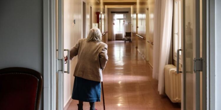 Κανείς δεν περίμενε να αντικρίσει κάτι τόσο σοκαριστικό όταν οι ιθύνοντες ενός οίκου ευγηρίας