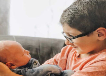 «Μπαμπά, θα μεγαλώσω εγώ το παιδί σου, σαν δικό μου. Λίγες ώρες μετά έφυγε για πάντα»