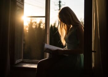 Ένας άντρας επέστρεψε σπίτι του από τη δουλειά. Το θέαμα που αντίκρισε σίγουρα δεν το περίμενε με τίποτα!