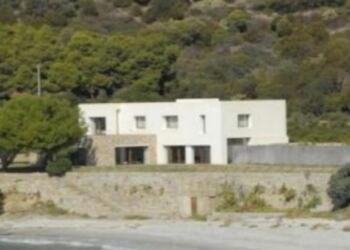 Εγκεφαλικό ο Ιδιοκτήτης: Αγόρασε στη Θεσσαλονίκη Σπίτι με 60.000 Ευρώ και Βλέπει Αυτές τις Εικόνες…