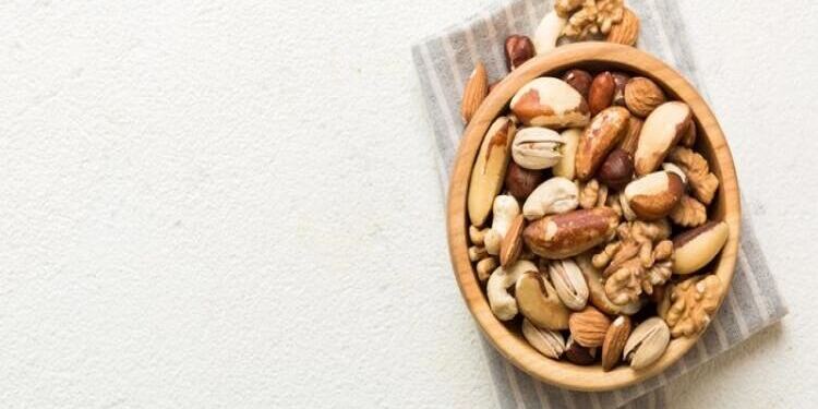 Ο ελληνικός ξηρός καρπός που αδυνατίζει, ρίχνει πίεση, σάκχαρο και χοληστερίνη