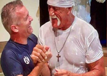 «Αφοσιώνομαι πλήρως στον Χριστό» λέει ο Χαλκ Χόγκαν που βαφτίστηκε στα 70 του