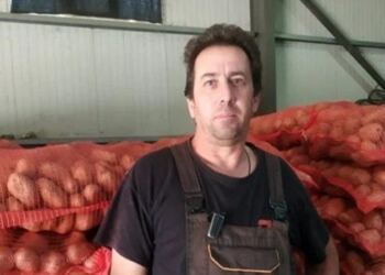 Υπάρχει ακόμη ανθρωπιά εκεί έξω: Λεβέντης αγρότης από την Καστοριά χάρισε 25 τόνους πατάτας σε άπορες οικογένειες