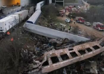 Τέμπη: Ελεύθερος με περιοριστικούς όρους ο σταθμάρχης που είχε βάρδια τη μοιραία νύχτα