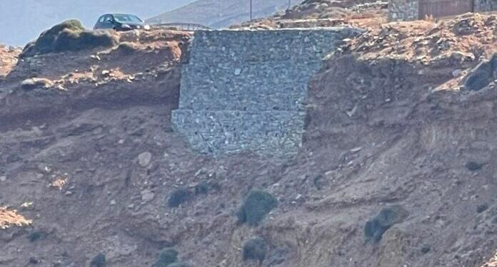 Τραγωδία στην Αμοργό: 56χρονη έπεσε από γκρεμό και σκοτώθηκε μπροστά στα μάτια της κόρης της