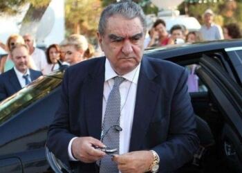 Πέθανε ο Βαρδής Βαρδινογιάννης