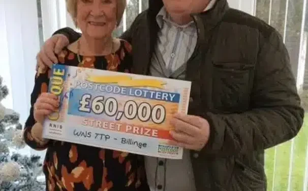 Ζευγάρι κέρδισε 72.000 ευρώ στο λαχείο – Δεν ξόδεψαν δραχμή και πέθαναν μέσα σε 7 μήνες