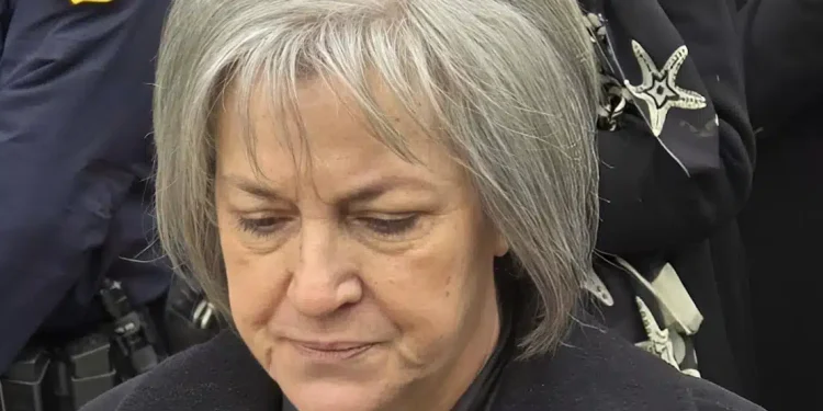 Βασίλης Καλογήρου: Η κίνηση της μητέρας του που θα φέρει τα πάνω-κάτω στην Ελλάδα