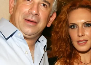 Δίκη Φιλιππίδη – Παπούλια: Πάγωσε όλο το δικαστήριο, η Εβελίνα τον κοίταξε στα μάτια και του το είπε μπροστά σε όλους – «Άλαλος» ο ηθοποιός