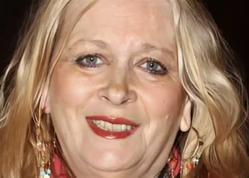 Πολύ δύσκολες ώρες για την Νόρα Βαλσάμη – Μαθεύτηκαν τα δυσάρεστα, το ανακοίνωσε η ίδια