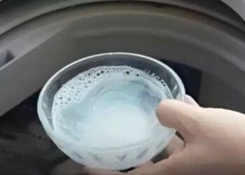 Πώς να πλένετε τα ρούχα σας καθαρά και οικονομικά