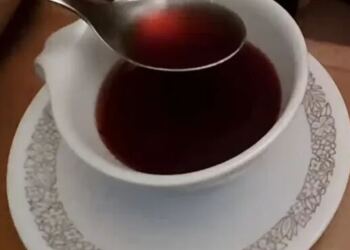 Αυτό το τσάι περιέχει 22 φορές περισσότερο ασβέστιο από ένα ποτήρι γάλα και είναι ιδανικό για την οστεοπόρωση