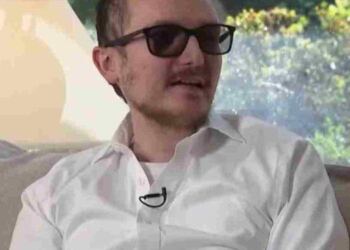 Τυφλός άνδρας βλέπει ξανά μετά από 20 χρόνια χάρη σε σπάνια επέμβαση