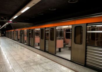 Είναι επίσημο: Η Αθήνα θα έχει 24ωρο Μετρό, λεωφορεία και τραμ – Από πότε και για ποιες μέρες θα ισχύει