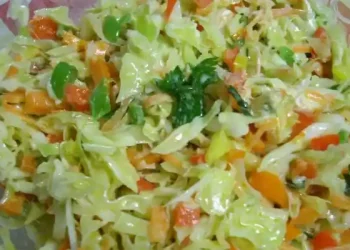 Η πεντανόστιμη σαλάτα που αδυνατίζει έχει αντικαρκινικές ιδιότητες βοηθάει την καρδιά και ρίχνει το σάκχαρο