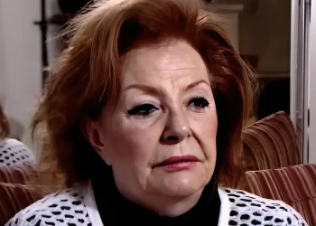 Πέθανε μόνη κρατώντας την φωτογραφία των γονιών της η γνωστή ηθοποιός του ελληνικού κινηματογράφου