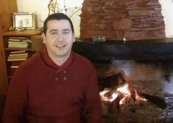 Θρήνος για τον 51χρονο Δημήτρη – Πέθανε σήμερα προσπαθώντας να προστατεύσει τους συνανθρώπους του