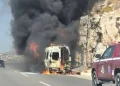 Φωτιά σε σχολικό λεωφορείο