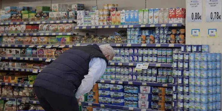 Market Pass 2026: Ποιοι μπαίνουν στη λίστα των δικαιούχων και μπορούν να λάβουν έως 960 αναδρομικά – Που θα κάνετε την αίτηση